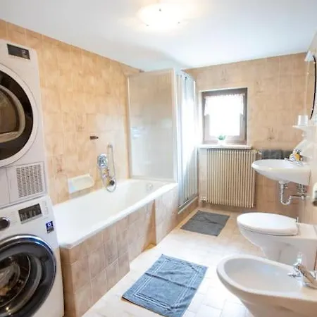 Apartment Innerforchhof *